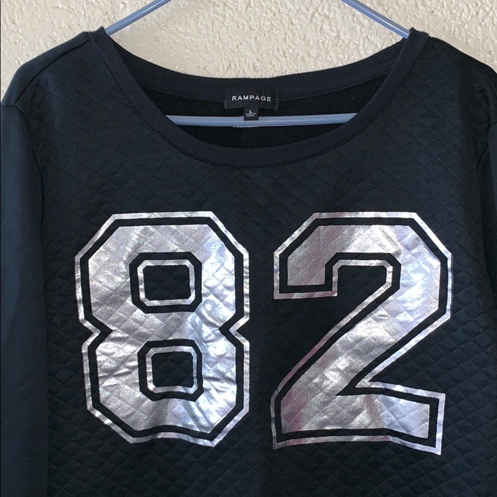Black Rampage Sweater - Picture 2 of 4